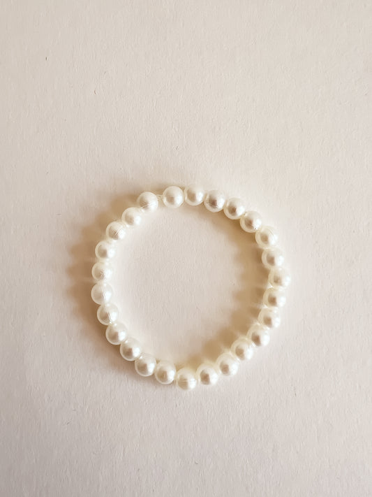 Clara Armband – Tijdloze Parelmoer Elegantie voor Elke Dag